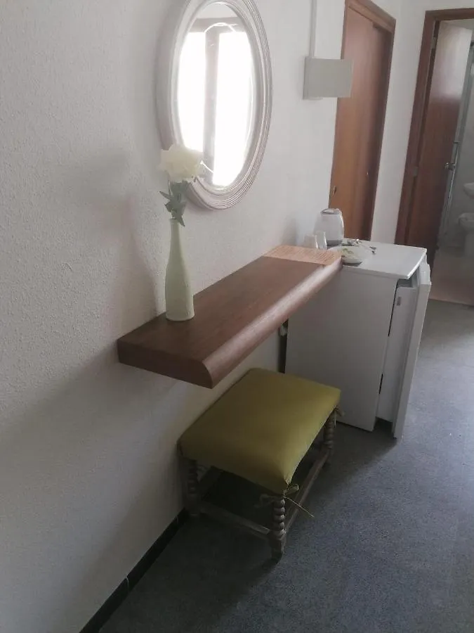 Saturno Hotel Cala Millor  Guest house