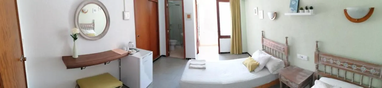 Pensionat Saturno Hotell Cala Millor